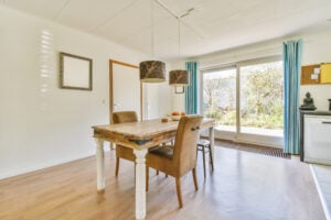 How much does it cost to build a sunroom